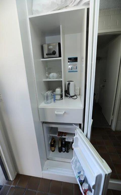オラナ モーテル ダボ 部屋 写真
